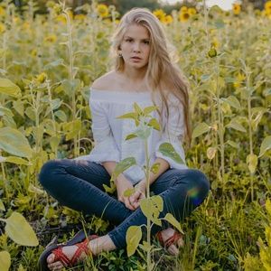 Meet your Posher, Marielle